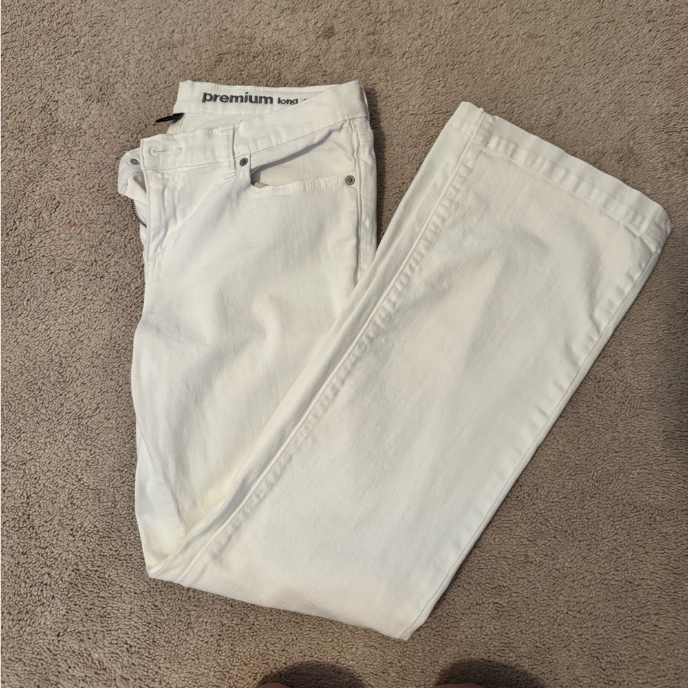 Premium White Jeans
